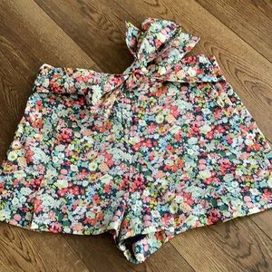 J Crew high waisted tie shorts, pockets!